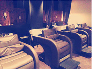 E8897C6E-0F0A-4D93-9710-C3DAA05C1BB4