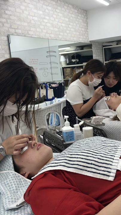 5321D107-58C1-4415-99A1-981CAA747ED5