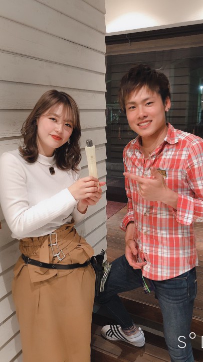 86DBD221-A4C5-446F-B190-204929F01C37