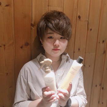 7B64E4BC-42AC-4A36-8B8C-F9F3012B3682