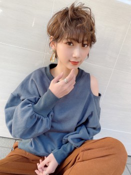 9A9402F7-5ECD-41B2-B676-4BB10FD1F21B