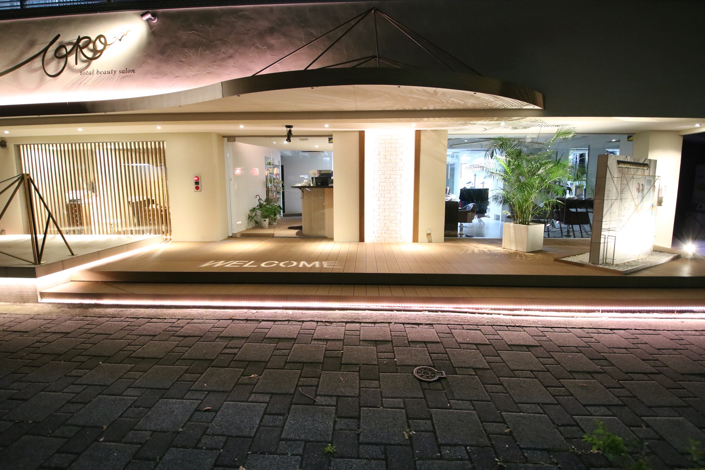 0589EBE9-6DDD-47B0-990B-345F85E77ED8