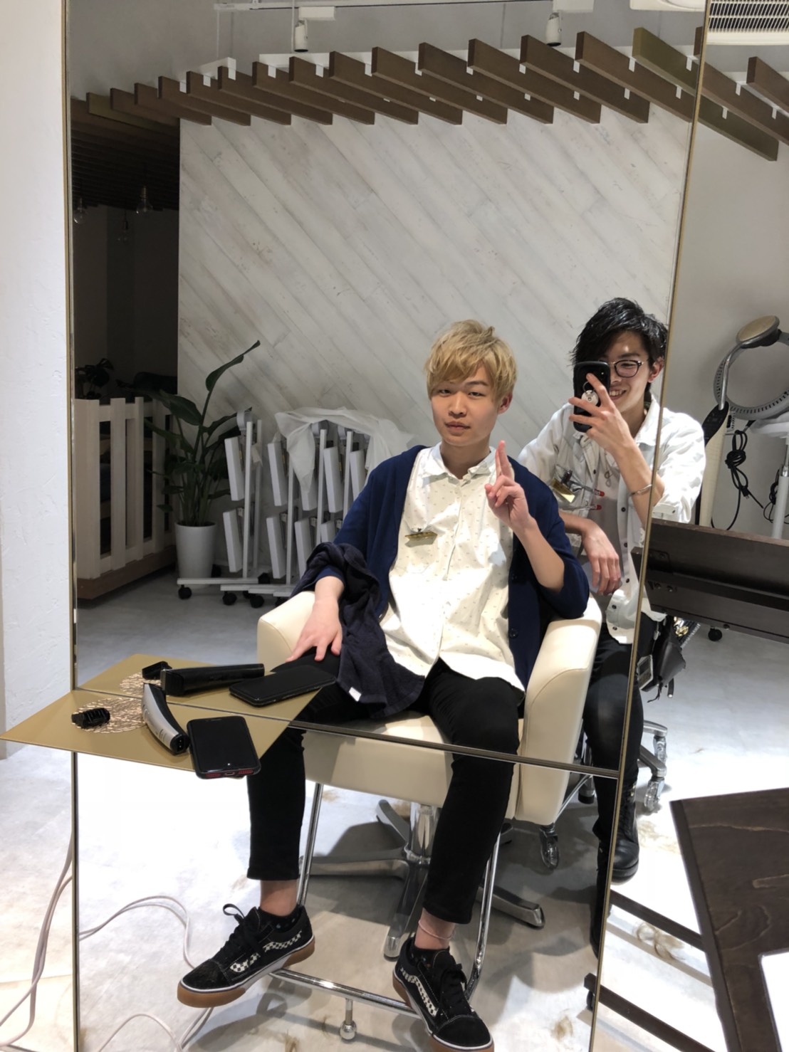 C67B8D17-17F0-4DCC-B23B-81F10C52CD85