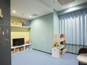 E278EC46-EAA6-4C85-8E6B-C5F0F6801451