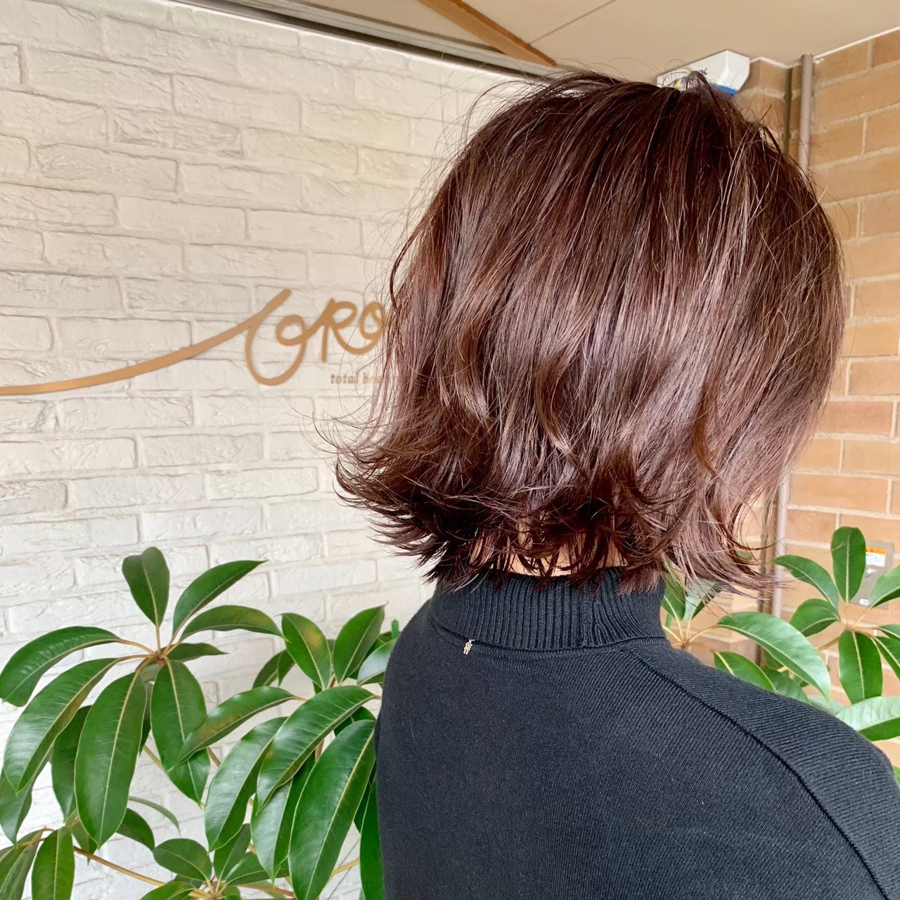 Oro西宮店 シンプルでかわいいヘアスタイル 大阪の豊中 緑地公園 兵庫の西宮 武庫之荘 宝塚 奈良の西大寺 New Yorkにある美容院 トータルビューティーサロンoro オーロ