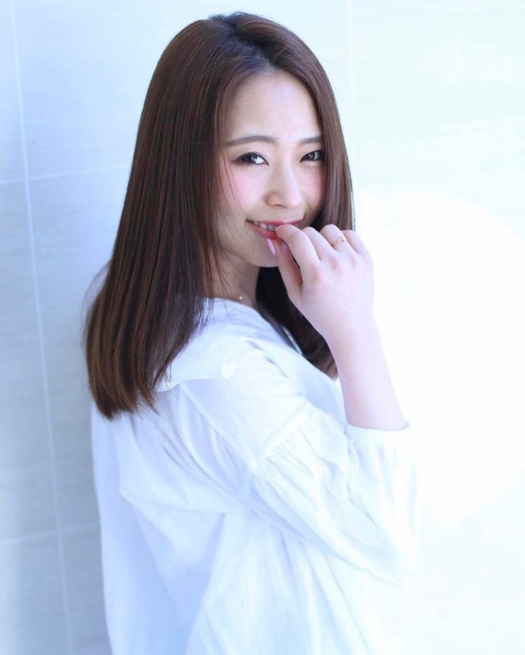 8FC7AFBF-C3B2-4792-B25C-9E332E2FFEA1