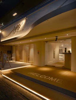 6237FA40-3B9D-4579-9F44-60ED6C3291F1