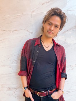 743AF1C4-372C-4E7A-986E-85F2B77AA570