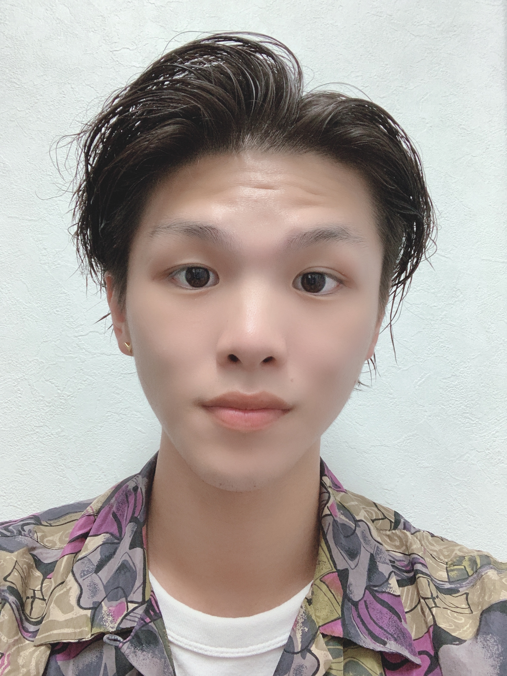 F1397C96-F8A6-4CC6-9319-388A5E46983D