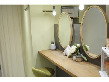 A5CF697F-DA97-4479-ABDB-E624BA7DD6AE