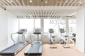 B453923A-C7E4-4A2F-B50B-3317C5D06245