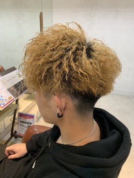 E1D94680-B6AC-42AE-ABA0-40E55919ACC3