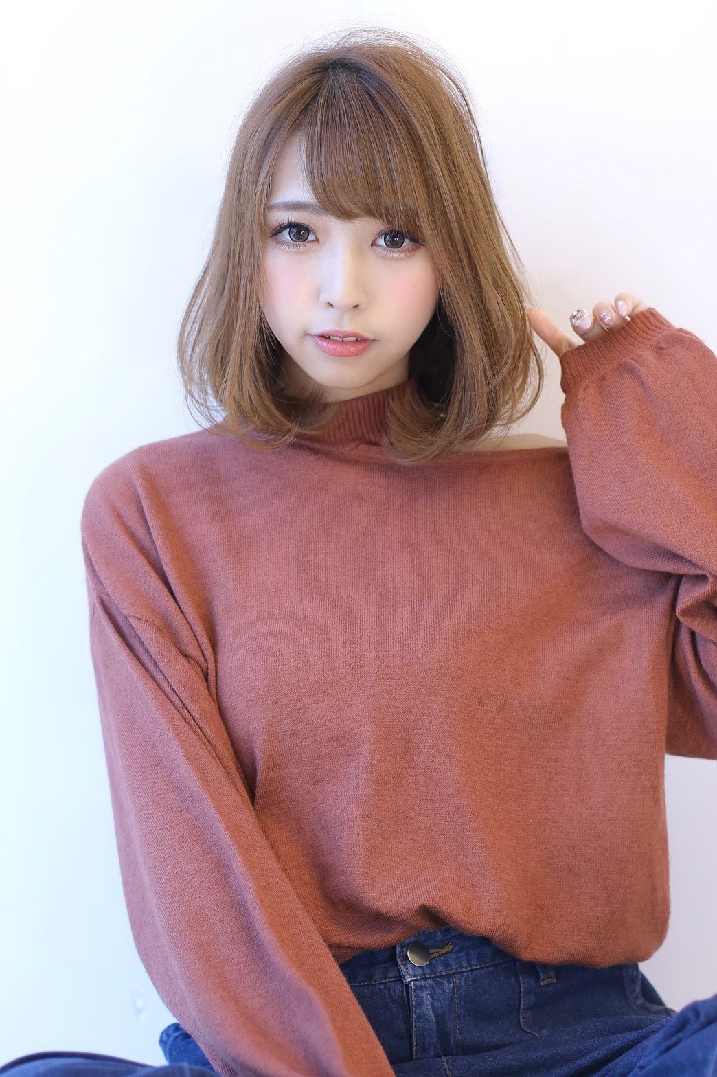 597AE102-5DB5-4955-B32F-C3B555828177