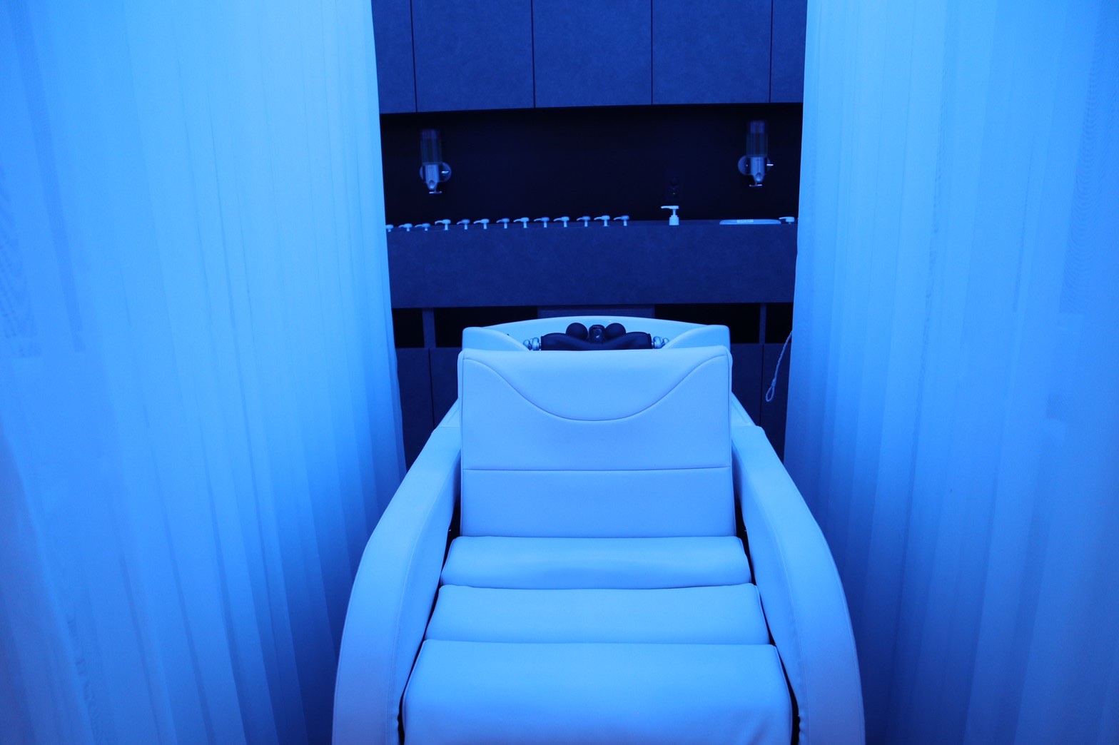 1E7730C7-4136-4258-AB6A-3D2A0E7B1B24