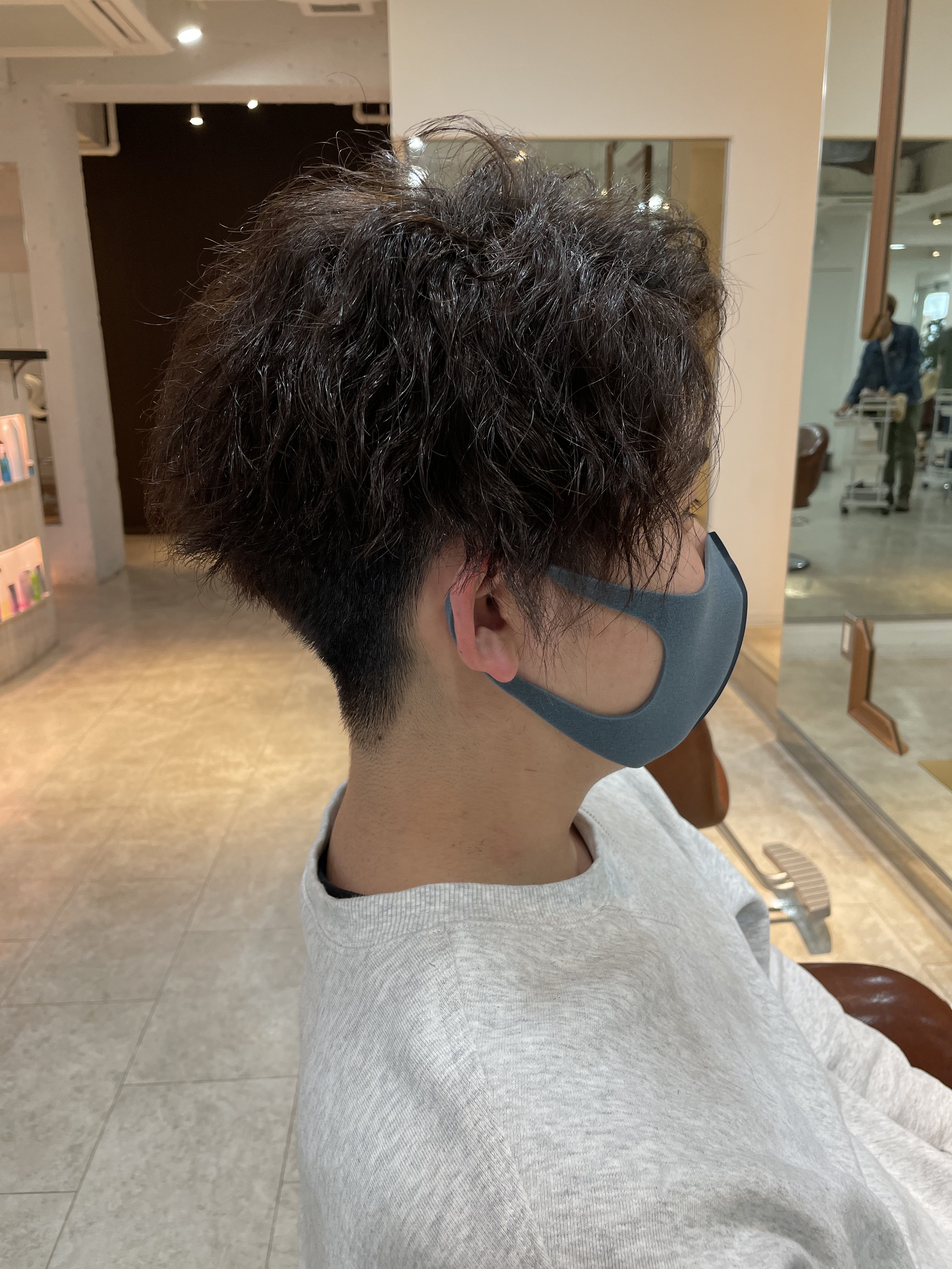 5BA90FAA-EE75-4387-A080-3DE2D168A51E