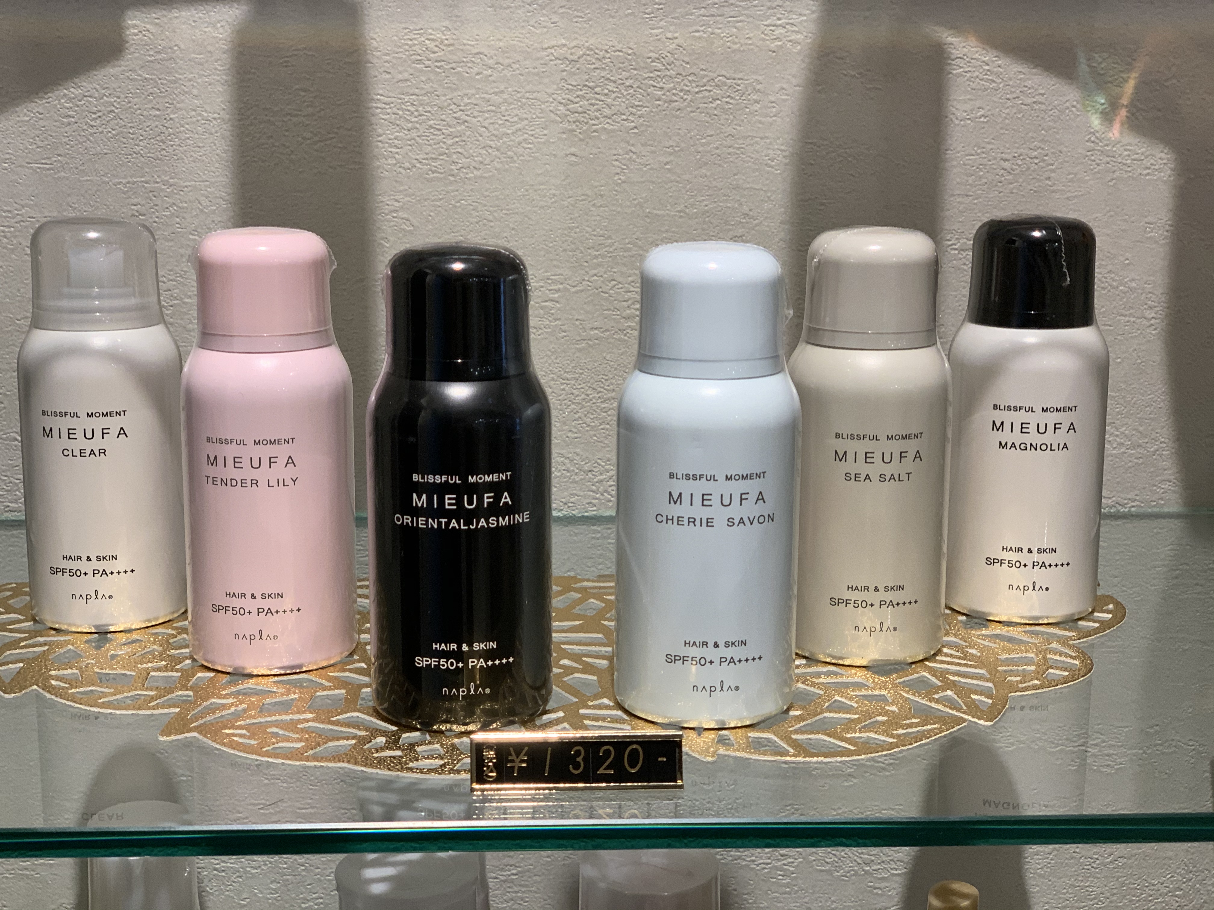 78188613-A6D7-462D-947D-A9CE42C495C2