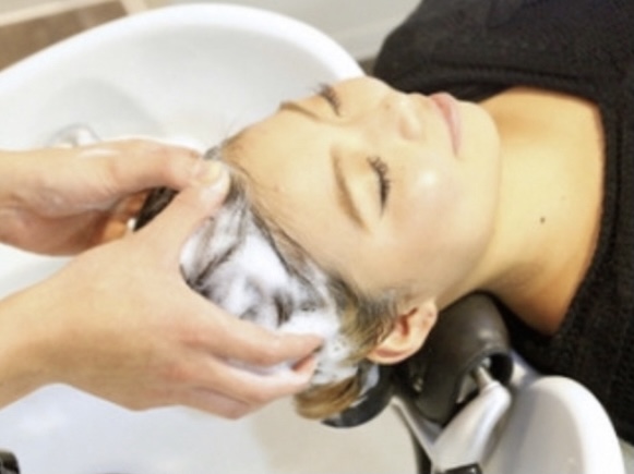 F3E79A57-95AA-4F4C-9BD1-30FC48B8807E