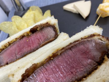 49DF659D-5495-48F8-80BB-9FA8436E5837