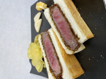 D5802F99-8925-44CA-AD13-AE8567F777C6