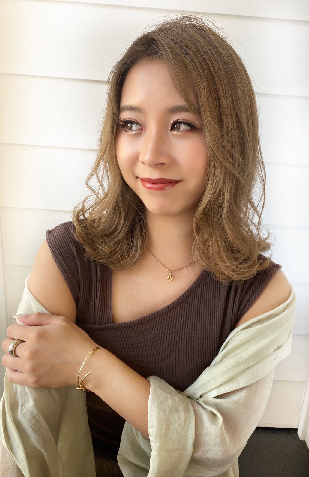 381A07F6-C3B9-408E-A268-223993A9A769